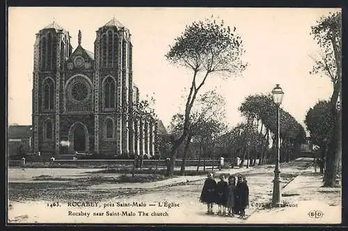 AK Rocabey, près Saint-Malo, L`Église et enfants devant la lampe