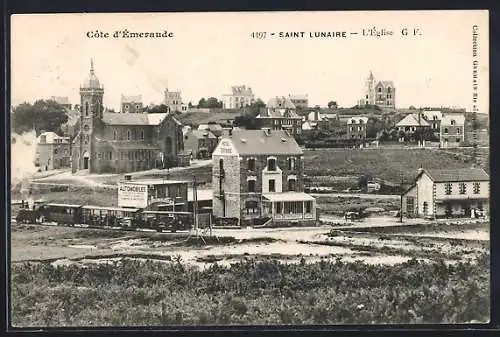 AK Saint-Lunaire, l`Église et la gare avec train à vapeur