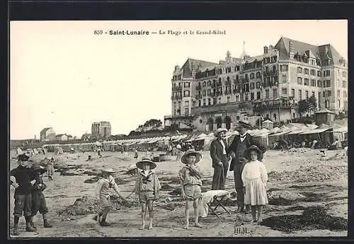 AK Saint-Lunaire, La Plage et le Grand-Hôtel