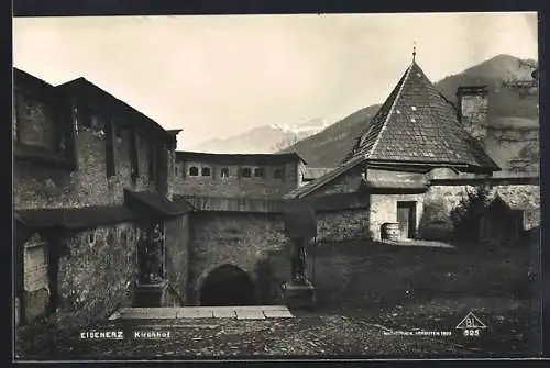 AK Eisenerz, Blick auf den Kirchhof