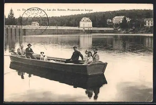 AK Settons, En Morvan, Lac des Settons, Promenade en barque