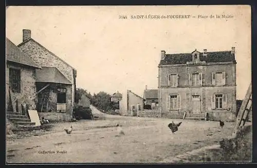 AK Saint-Léger-de-Fougeret, Place de la Mairie