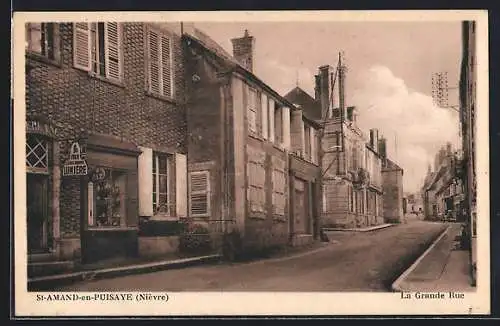 AK St-Amand-en-Puisaye /Nièvre, La Grande Rue, Strassenpartie