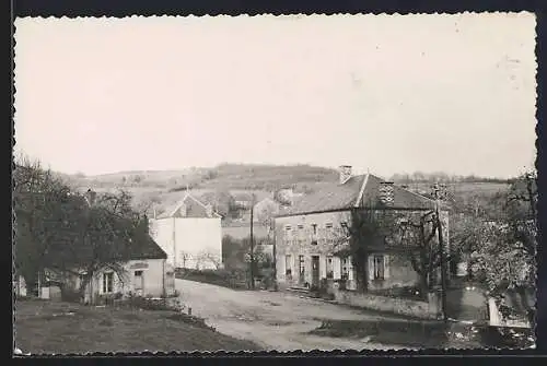 AK Gacogne /Nièvre, La Place côté Ouest