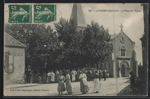 AK Luthenay-Uxeloup, La Place de l`Eglise