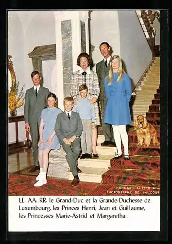 AK Le Grand-Duc et la Grande-Duchess de Luxembourg, Prince Henri, Jean et Guillaume & Princess Margaretha