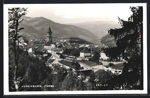 AK Judenburg, Ortsansicht gegen die Berge