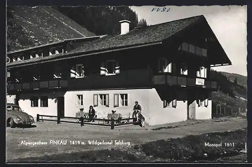 AK Krimml /Salzburg, Alpengasthaus Finkau im Wildgerlostal, VW Käfer