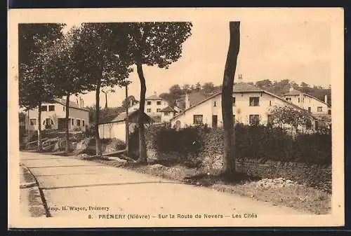 AK Prémery /Nièvre, Sur la Route de Nevers, les Cités