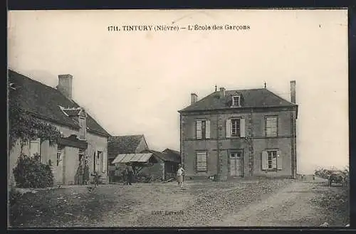 AK Tintury /Nièvre, L`École des Garcons