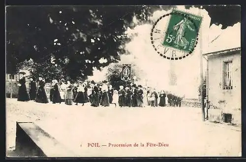 AK Poil, Procession de la Fête-Dieu