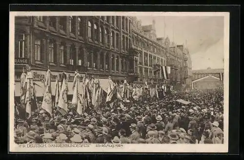 AK Hannover, Sängerbundesfest 1924, Strassenumzug mit Fahnen