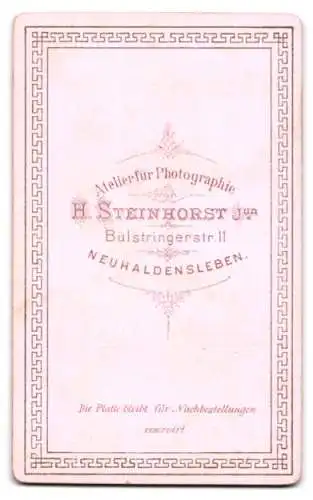 Fotografie H. Steinhorst jun., Neuhaldensleben, Bülstringerstr. 11, Fünf Brüder in formeller Kleidung