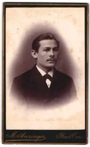 Fotografie M. Anzinger, Bad Ems, Porträt eines jungen Mannes