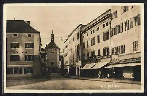 AK Laufen / Obb., Stadtplatz mit Geschäften