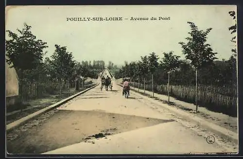 AK Pouilly-sur-Loire, Avenue du Pont