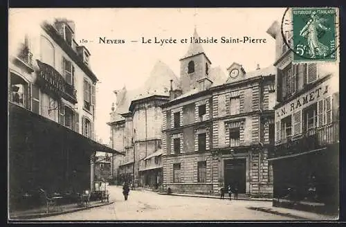 AK Nevers, Le Lycée et l`abside Saint-Pierre