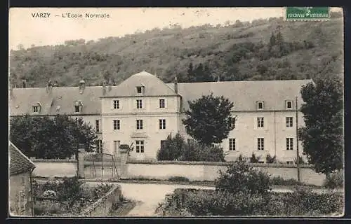 AK Varzy, L`Ecole Normale