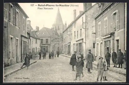 AK Saint-Pierre-le-Moutier /Nièvre, Place Nationale