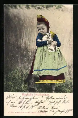 AK Mädchen in hessischer Tracht mit Katze und Hund