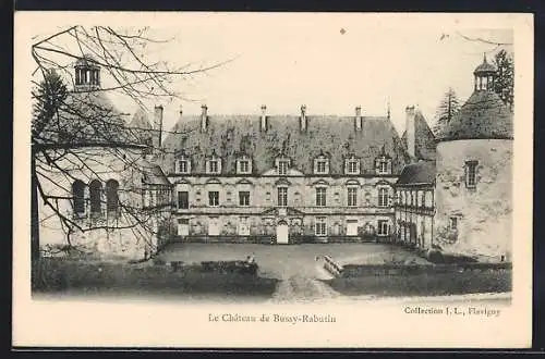 AK Bussy-Rabutin, Le Château de Bussy-Rabutin, vue du jardin