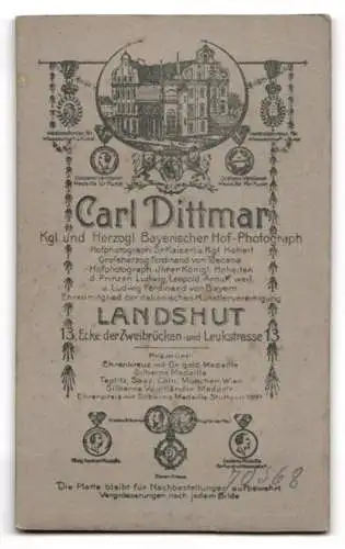 Fotografie Carl Dittmar, Landshut, Leukstrasse 13, Porträt eines uniformierten Soldaten