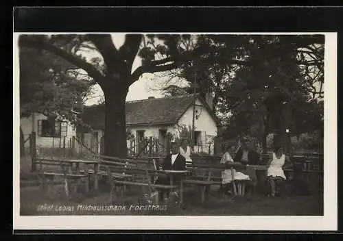 AK Wien, Städt. Lobau, Restaurant Forsthaus mit Milchausschank