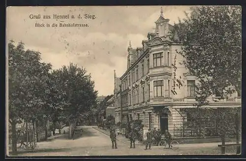 AK Hennef a. d. Sieg, Bahnhofstrasse mit Bahnhofs-Hotel im Eckhaus