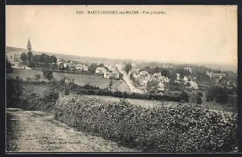 AK Saint-Honoré-les-Bains, Vue générale sur le village et les collines environnantes