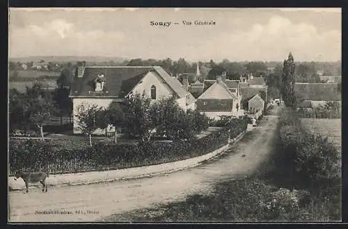 AK Sougy, Vue Générale avec maisons et route de campagne