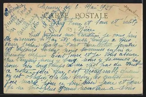 AK Prémery, Vue d`ensemble du village avec église et maisons