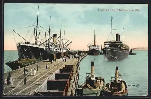 AK Melbourne, Liners at Port Melbourne Pier