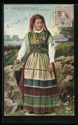 AK Costumes Portuguezes, Mulher do norte de Portugal