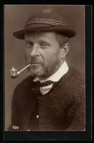 AK Tiroler mit Pfeife im Mund