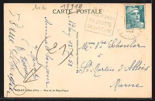 AK Nolay, rue de la République avec commerces et architecture historique