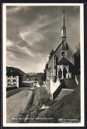 AK Kiefersfelden, Strassenpartie mit König Otto-Kapelle