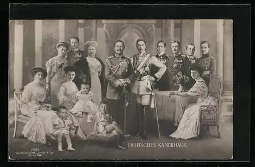 AK Kaiser Wilhelm II. von Preussen und seine Familie mit Enkeln