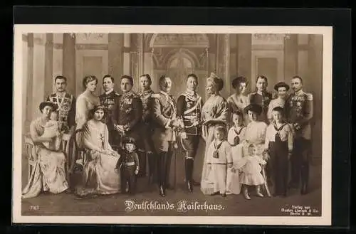 AK Kaiserfamilie, Gruppenfoto