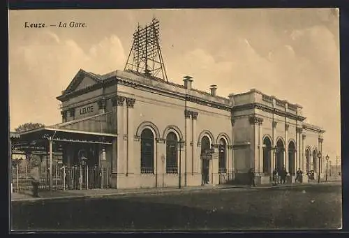 AK Leuze, la Gare