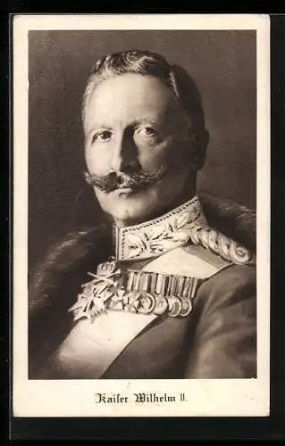 AK Kaiser Wilhelm II. in Uniform mit Orden mit dem Schnurrbart