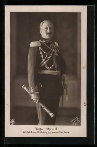 AK Kaiser Wilhelm II. im Portrait in Uniform