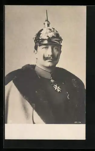 AK Kaiser Wilhelm II. mit Pickelhaube und Pelzmantel