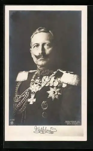 AK Portrait von Kaiser Wilhelm II. in prächtiger Uniform