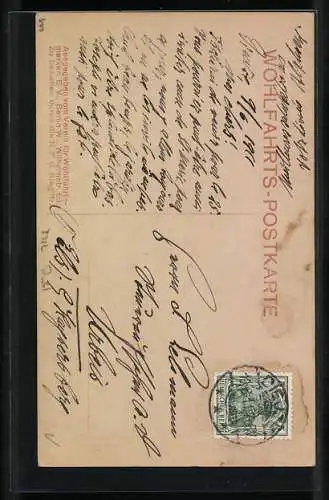 AK Kaiser Wilhelm II. in Uniform mit Orden umarmt seinen ältesten Enkel