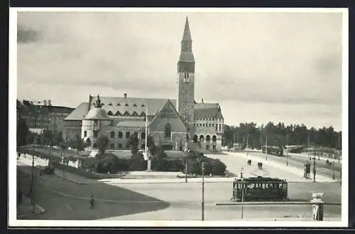 AK Helsinki / Helsingfors, Kansallismuseo, Strassenbahn vor dem Nationalmuseum