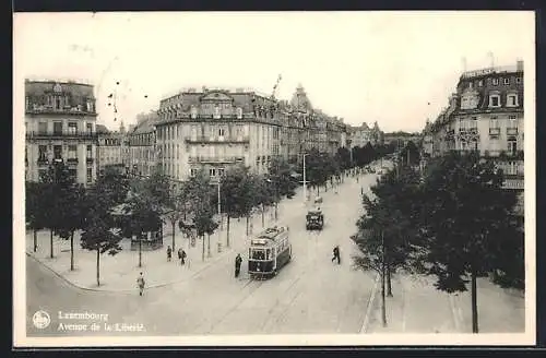 AK Luxembourg, Avenue de la Liberté, Strassenbahn