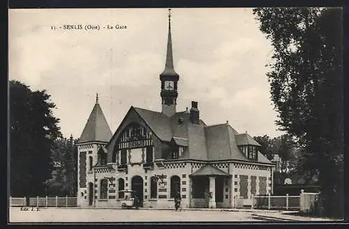 AK Senlis /Oise, la Gare