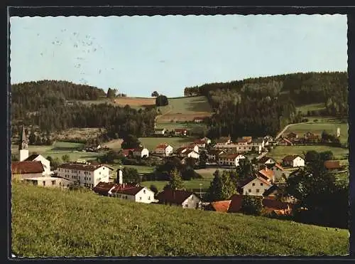 AK Achslach /Bayr. Wald, Ortsansicht von einer Anhöhe