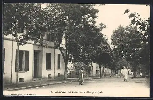 AK Azazga, La Gendarmerie, Rue principale