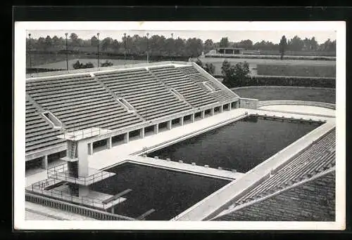 AK Berlin, Blick von der deutschen Kampfbahn auf das Schwimmstadion, Olympia